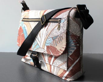 Messenger bag in leafy fabric, laptop crossbody bag