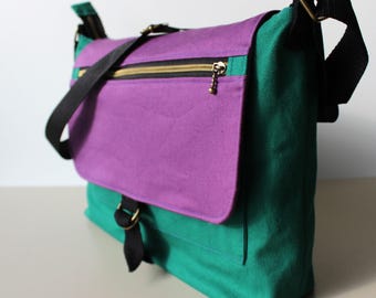 Paarse en groene schoudertas, crossbodytas voor laptop
