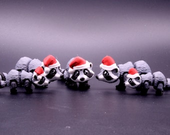 Kerstwasbeer – 3D-geprinte wasbeer met kerstmuts, grappig kerstdecor, uniek kerstcadeau