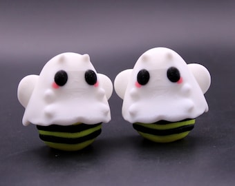 3D Printed Ghost Bee Figurine | Spooky Halloween Decor