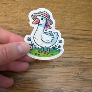 Adesivo primaverile a forma di oca con cappello e fiori / Estetica animale pastello / Adesivo impermeabile carino per laptop, diario o bottiglia d'acqua