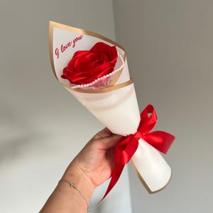 Ramo de rosas eternas personalizado con mensaje personalizado Flores para siempre Regalo de cumpleaños Regalo del día de la madre Regalo de aniversario Regalo de dama de honor