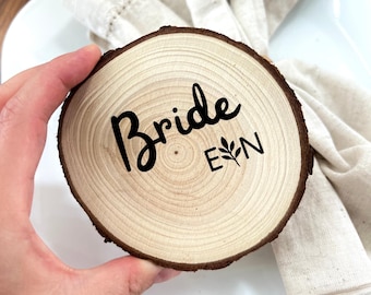 Gepersonaliseerde bruiloft houten plaatsnamen handgemaakte rustieke bruiloft naamkaartjes rustieke tafeldecoratie bruiloft tafel couvert
