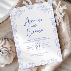 Plantilla de invitación de boda con temática costera de conchas azules, invitaciones de conchas marinas, verano, náutico, playa, coqueta, conchas, invitaciones de boda BC10