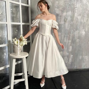 Midi satin corset wedding dress with V-line basque waist and short sleeves, renaissance reception dress, simple civil wedding dress