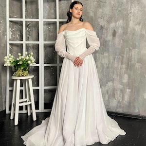 Renaissance Chiffon Wedding Dress - Basque Corset Dress with Sleeves