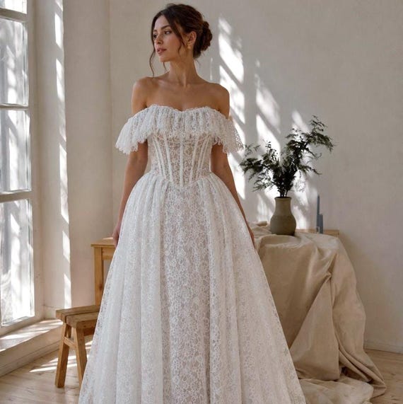 Unique Boho White Lace Renaissance Basque Waist Corset Wedding Dress With Pearls
