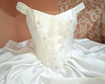 Renaissance Satin Wedding Dress, Fairy Ball Gown with Lace Corset, slit and train, Set Wedding Corset and Skirt, Basques Waist Bridal Corset