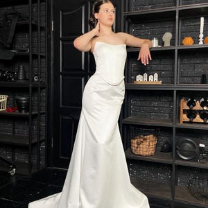 Satin Off-Shoulder Drop Basque Waist Wedding Corset set with Mermaid Skirt & Train. Simple casual wedding dress,Civil dress, Bridal Corset