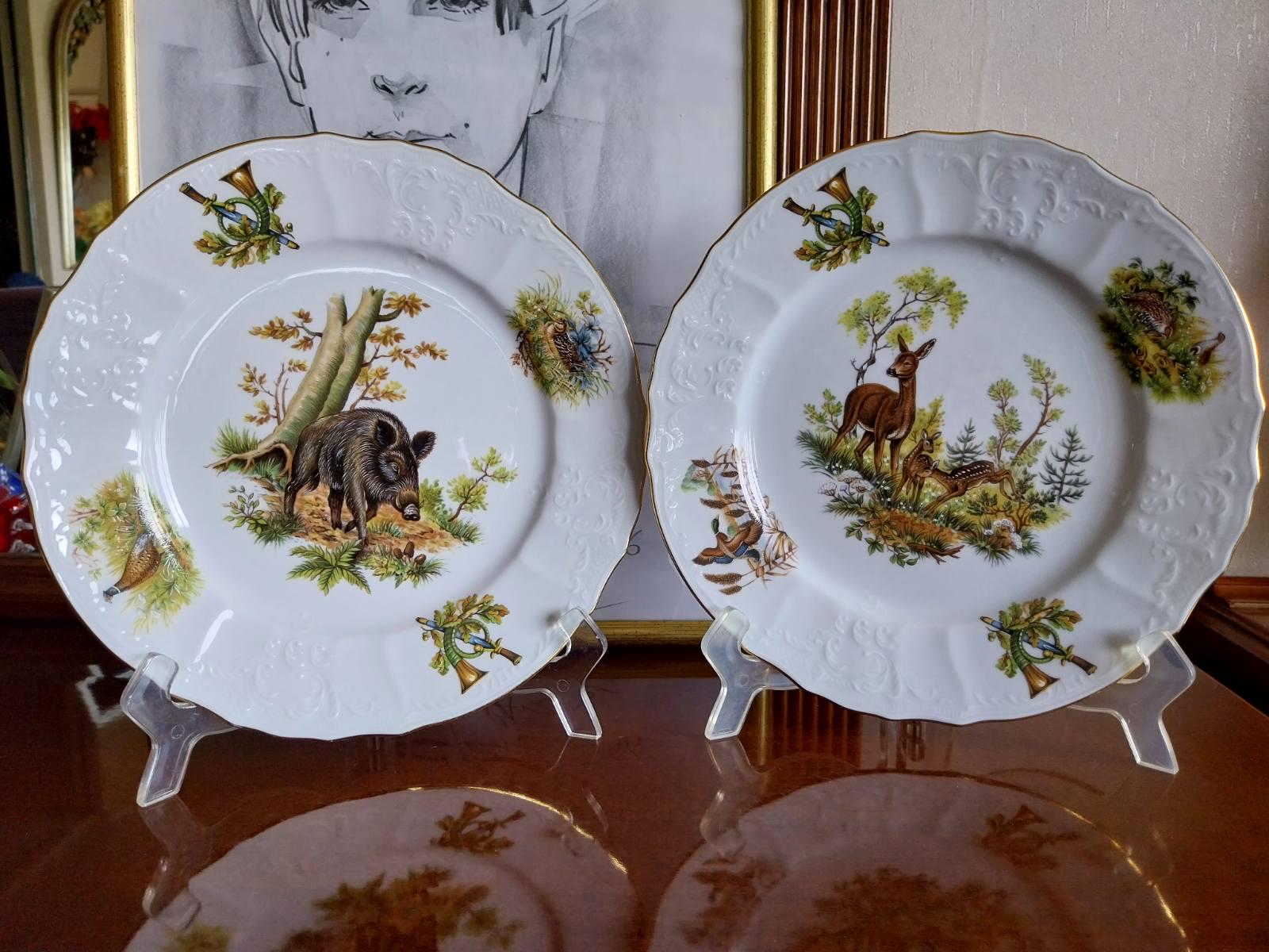 チェコの陶磁器ブランド「ピルケンハマー」の「ローズ アイビー