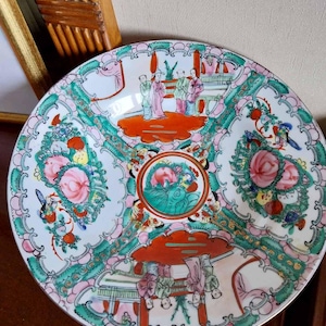 Vintage Chinese Famille Rose Bowl 9&quot;Hand Painted| Chinese salad bowl |Oriental Porcelain Rose Medallion| Rose Medallion Floral Pattern Plate
