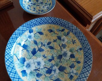 Vintage Chinoiserie Imari Bowls Set: Porcelain Floral Décor, Vintage Large Bowl, Imari Porcelain Bowls-Plates Set, Ceramic Orient Antique
