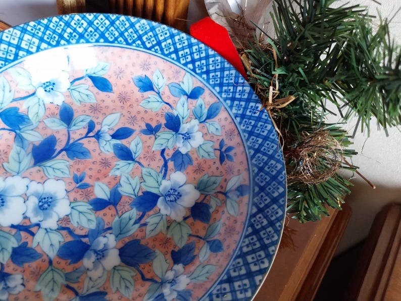 1930s Chinoiserie Imari Bowls Set: Hand-Painted Peony Floral Kitchenware, Pink and Blue Kitchenalia, Antique Chinese Porcelain, Pasta Bowls image 4