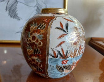 Japanese Vase Floral Hand Painted Mid Century Gold Bright Crackle