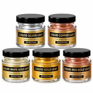 Könnte beinhalten: Fünf Glasbehälter mit flüssigem Metallic-Pigment für Epoxidharz, jeweils mit 30 ml Inhalt. Die Etiketten tragen die Aufschriften Liquid Silver Leaf, Liquid Copper Leaf, Liquid White Gold Leaf, Liquid Gold Leaf und Liquid Red Gold Leaf von EPOXYON.