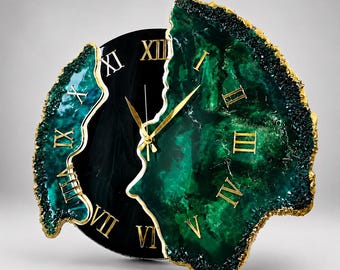 Emerald Green Geode Resin Wall Clock, Luxury Gold Wall Decor, Handmade Modern Clock, Unique Statement Wall Art, Housewarming Gift