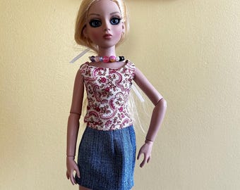 Atuendo divertido para diferentes climas. Muñecas Tonner Ellowyne y sus amigas.