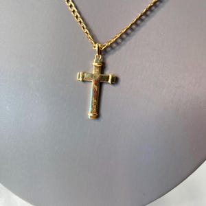 18k Solid Gold Cross Pendant, 18k Cross Pendant, Elegant and sophisticated everyday jewelry.