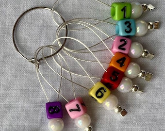 Numbered Knitting Stitch Markers: Acrylic Cubes & Pearl Beads, Set of 8