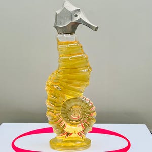 Vintage AVON Seepferdchen Badeöl Dekanter – 1970er Jahre Glasflasche – Geschenk für Seepferdchen zum Vatertag, Meeresliebhaber & Sammler