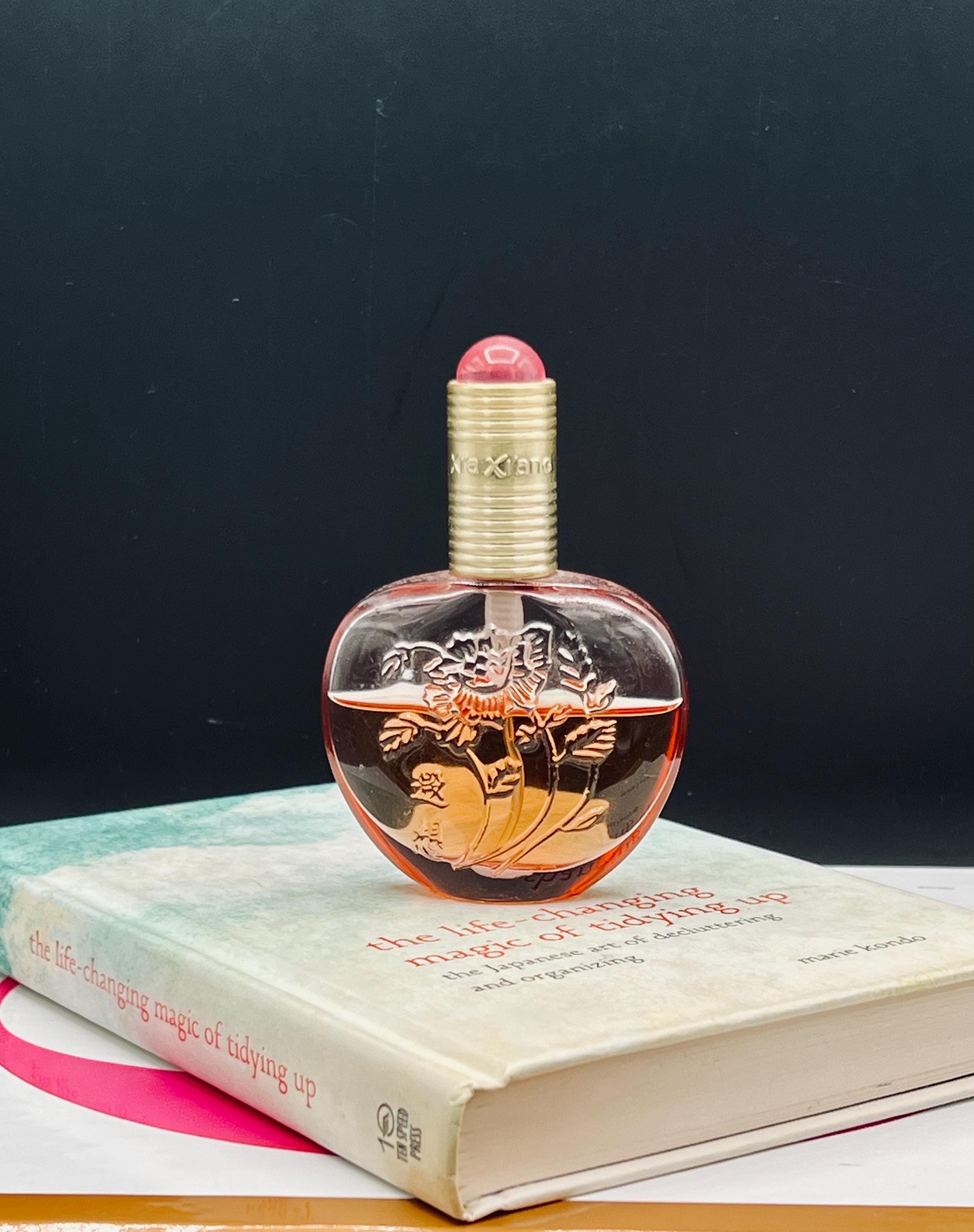 Bottles Popular 80s Perfumes The Best Vintage Perfume Is Estée