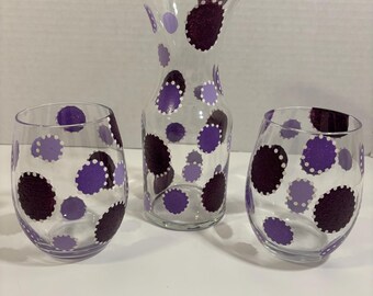 Juego de jarra y copas de vino pintados a mano