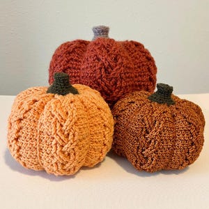 Gehaakt pompoenpatroon: gehaakt pompoenpatroon behaaglijk kabels voor de herfst