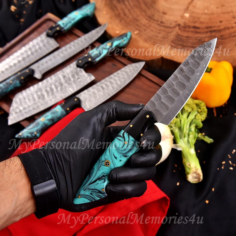 full tang , forged blade , sharp edge,  ergonomic handle
high carbon steel rust-resistant razor sharp 8 inch chef knife precision cutting balanced knife Japanese chef knife German chef knife Western-style knife santoku knife gyuto knife Chef  Knife Kitchen Tools Knife Skills Culinary Gear Home Chef Knife Addict Knife Porn Cooking Essentials Kitchen Goals Foodie Finds meal prep home cooking food prep tools knife skills chopping vegetables slicing meat dicing onions
