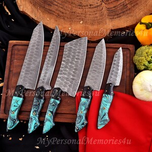 full tang , forged blade , sharp edge,  ergonomic handle
high carbon steel rust-resistant razor sharp 8 inch chef knife precision cutting balanced knife Japanese chef knife German chef knife Western-style knife santoku knife gyuto knife Chef  Knife Kitchen Tools Knife Skills Culinary Gear Home Chef Knife Addict Knife Porn Cooking Essentials Kitchen Goals Foodie Finds meal prep home cooking food prep tools knife skills chopping vegetables slicing meat dicing onions