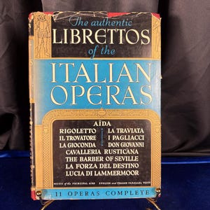 1939 The Authentic Librettos of the Italian Operas Crown