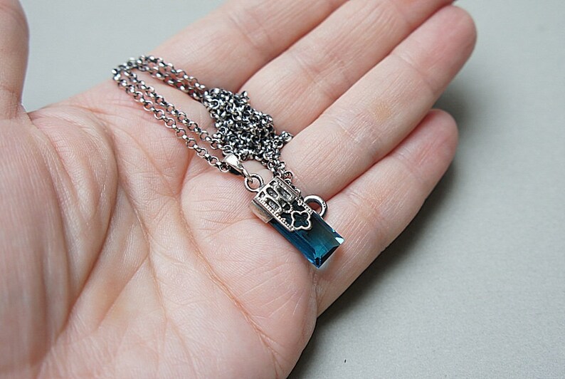 Necklace oxidized sterling silver 925 and blue quartz, necklace with natural stones, handmade jewelry, blue necklace, rectangular, chain zdjęcie 4