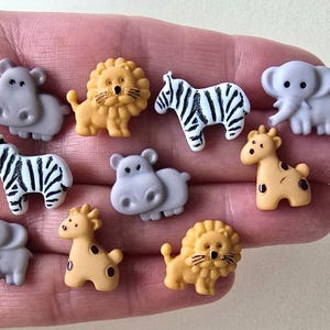 10 x Craft Buttons ZOO ANIMAL CUTIES Baby Zebra Giraffe Hippo Lion Elephant Sewing Knitting Card Making Supplies Tiny Small Children Safari