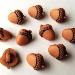 Craft Buttons TEN TINY ACORNS Autumn Fall Oak Tree Nut Woods Forest Floor Nature Sewing Knitting Jewellery Card Making Christmas Festive