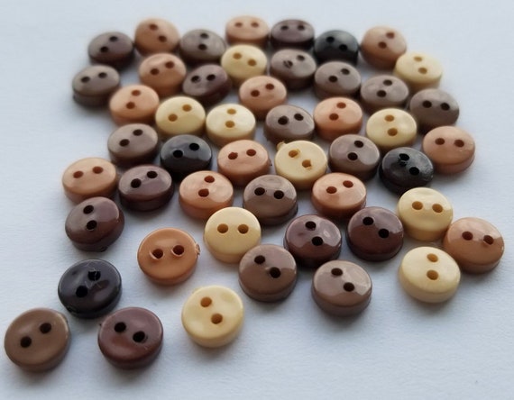 Dress It up Tiny Craft Buttons NATURAL Brown Round Mini 6mm Wide Doll  Sewing Quilting Garden Card Making Crafts 