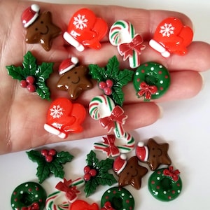 20 x Resin Flat Back CHRISTMAS Candy Canes Holly Berries Wreath Snowflake Mittens Santa Hat Stars Card Making Craft Cabochons