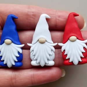 3つのクラフトボタン 愛国的なノーム 魔法使い ドワーフ 裁縫 編み物 カード作り アメリカ イギリス オーストラリア