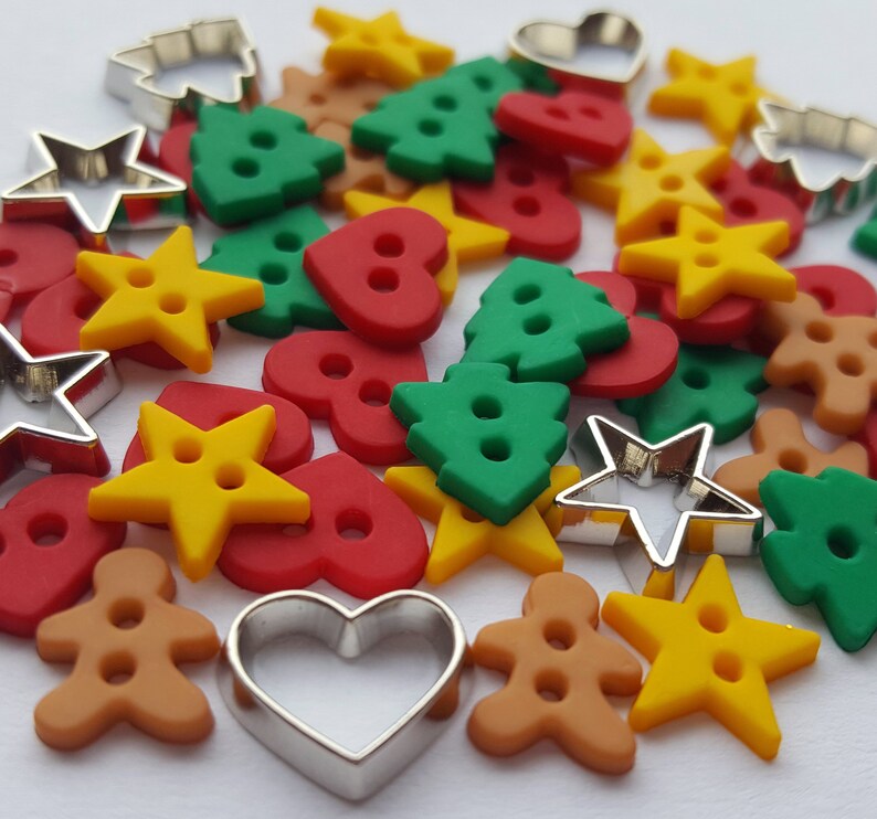 Itty Bitty CUT OUT COOKIES Gingerbread Tree Heart Star Dress It Up Craft Buttons
