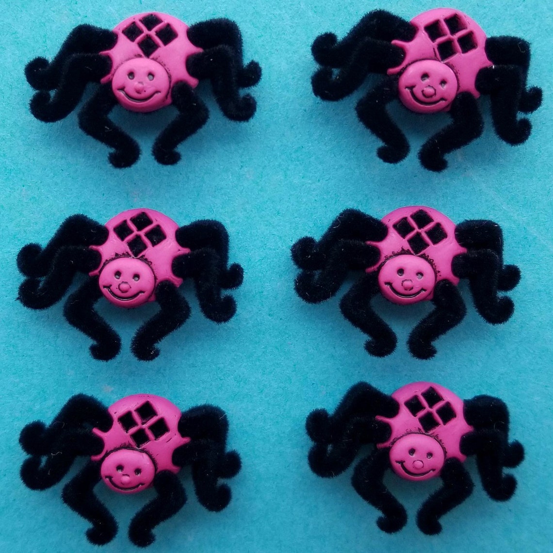PINK BLACK SPIDERS Craft Buttons Creepy Crawlies Felt Legs - Etsy