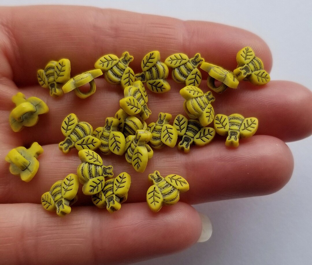Sewing Button Insect 20 X Craft Buttons TINY BEES Bumble Honey Bee Yellow Black Sew Sewing ...