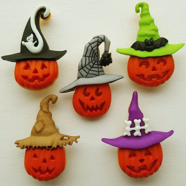 JACKS IN HATS Craft Buttons Pumpkin Trick or Treat Halloween Witch Dress It Up Sewing Jewellery Card Making