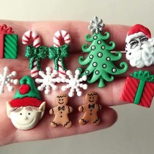 Craft Buttons V2 CHRISTMAS Santa Claus Elf Tree Candy Cane Gift Gingerbread Man Snowflake Dress It Up Sewing Knitting Card Making Supplies