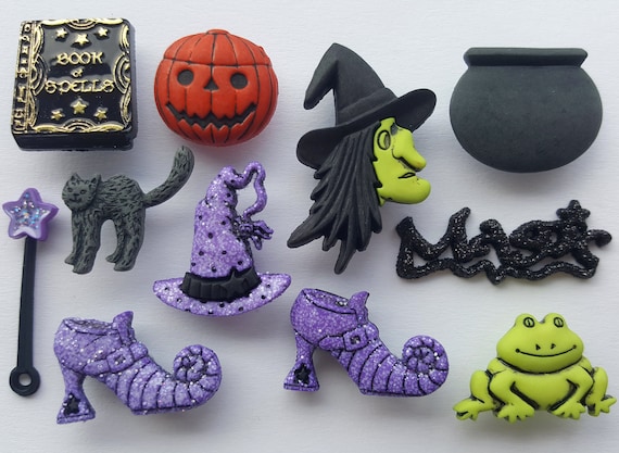 BOOK OF SPELLS Craft Buttons 1ST CLASS POST Witches Halloween Witch Magic