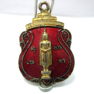 Vintage Old 39 years old Blessed  special Sunday Birthday Buddha Pig year amulet pendant  necklace