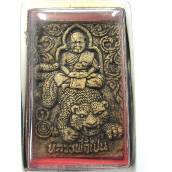 Free shippingTHAI blessed power hanuman lord of monkey / Lp.Pern thai boxing amulet stainless case pendant Necklace