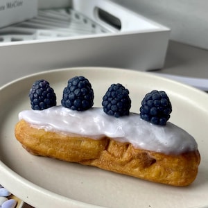 Éclair Soap with Blackberries – Fake Dessert Soap Bar