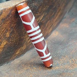 Vintage Himalyan Tibetan Etched Carnelian  Agate Bead