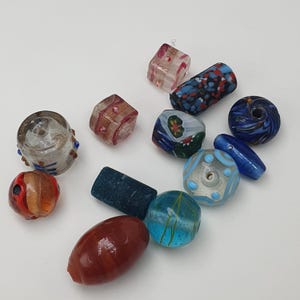Lot of 12 Mix Venetian Style Vintage Beads