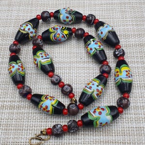 Vintage Venetian Style Skunk Glass & Eyes Glass Beaded Necklace