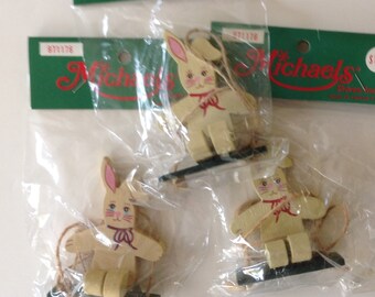 16 Bunnies on a swing Crafting Supplies, Easter Bunny Ornaments