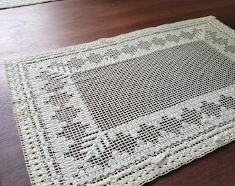 6 Vintage Lace Placemats Boho Cottagecore 11x17 Read